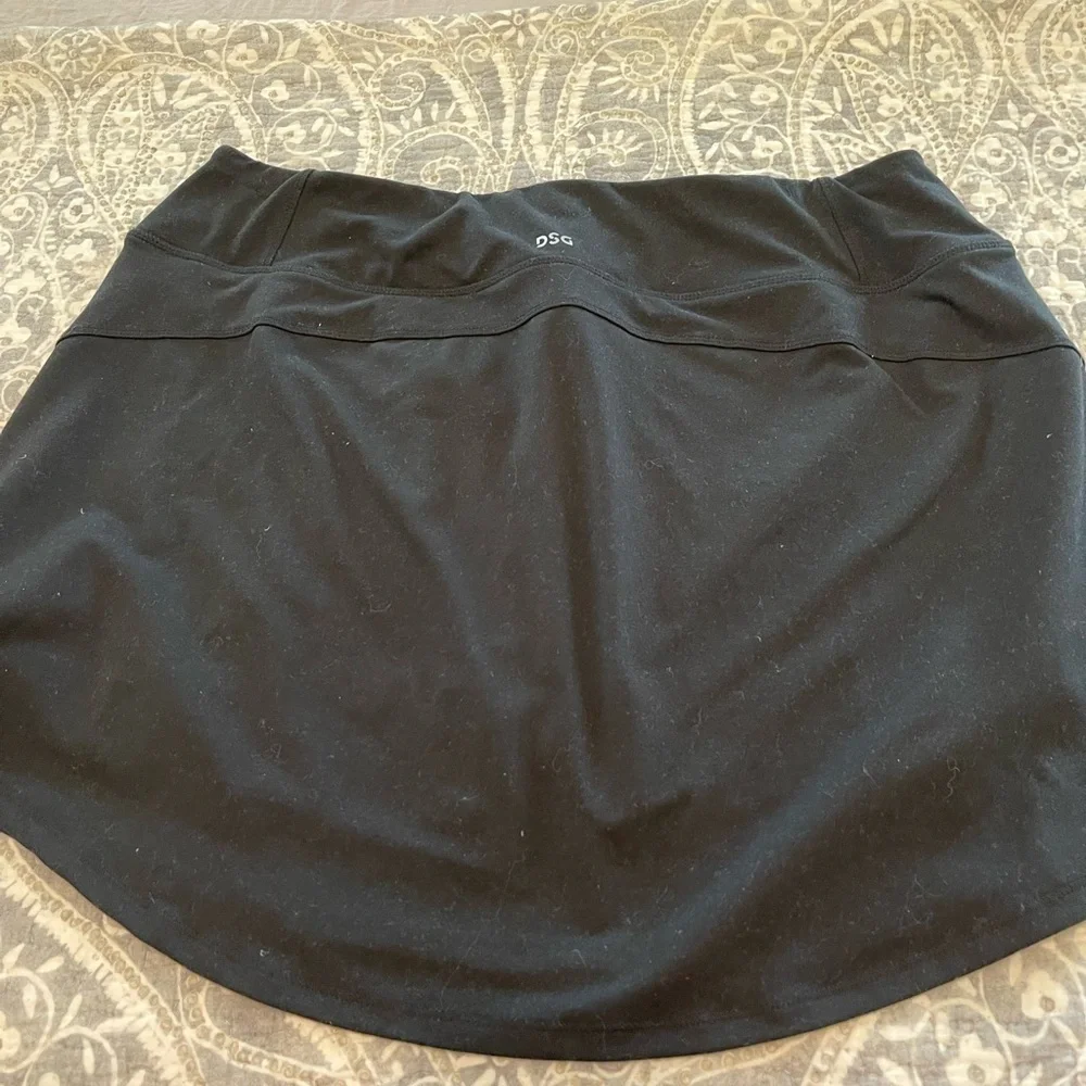 DSG performance Skort black built in shorts stretch tennis pickleball running - Picture 3 of 7